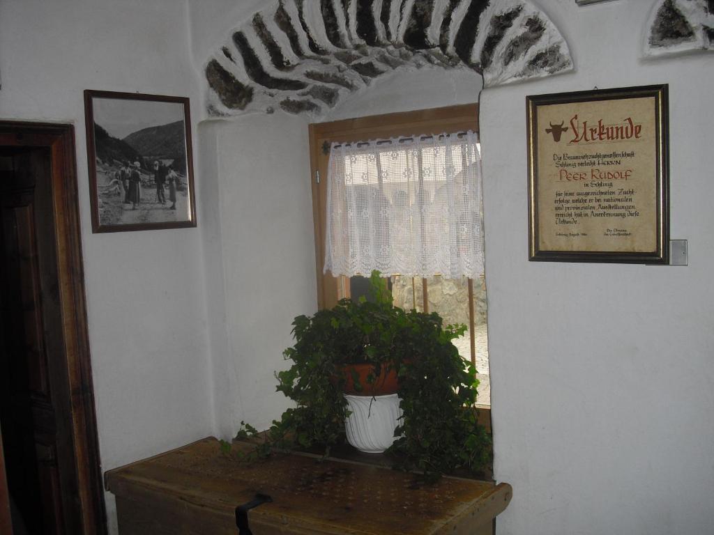 Hotel Edelweiss Malles Venosta Pokoj fotografie